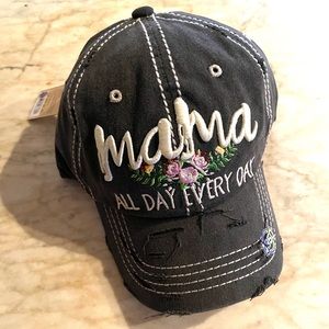 DISTRESSED MAMA BASEBALL HAT